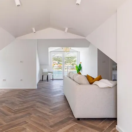 别墅 Nova Lux, New-build Beachfront 希杰·弗朗吉卡