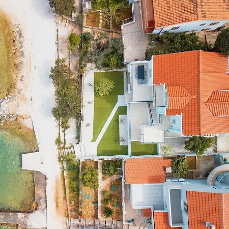 Luxury Beachfront
