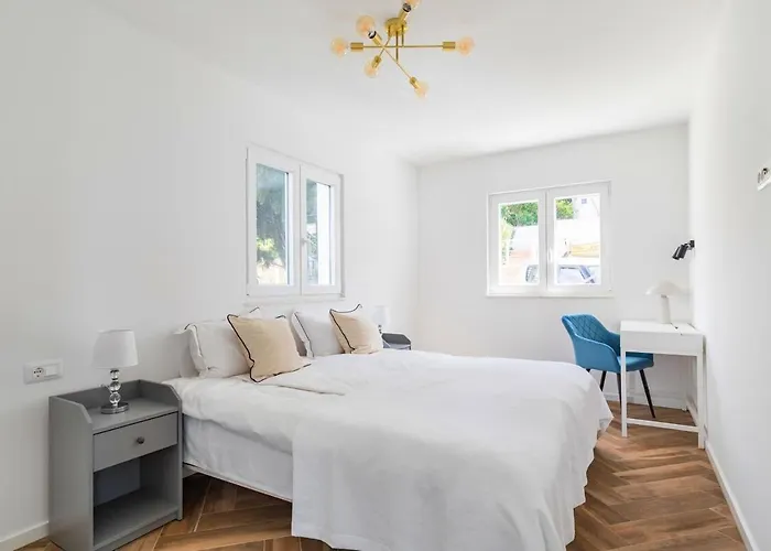 Nova Lux, New-build Beachfront Villa *