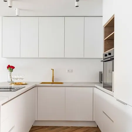 Nova Lux, New-build Beachfront Seget Vranjica