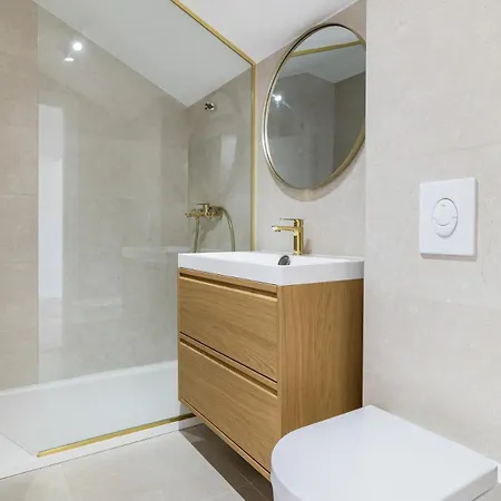 Βίλα Nova Lux, New-build Beachfront *